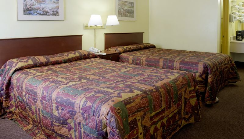 Camera - Americas Best Value Inn Tuscaloosa
