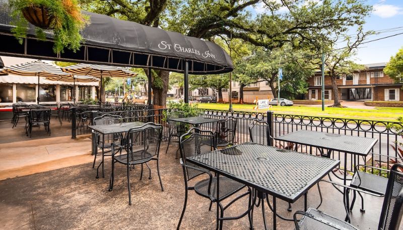 Info - St. Charles Inn