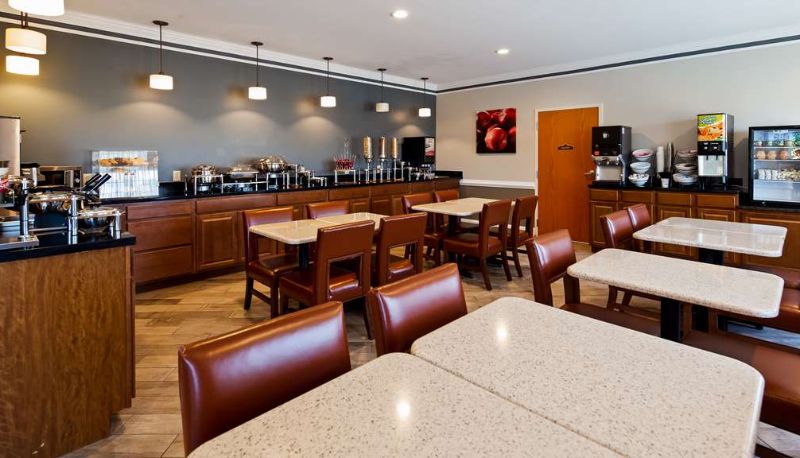 Restaurant - Best Western Denton Inn