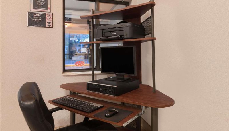 Business center - Baymont by Wyndham Hot Springs