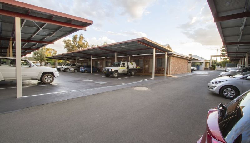 Info - Harvest Lodge Motel