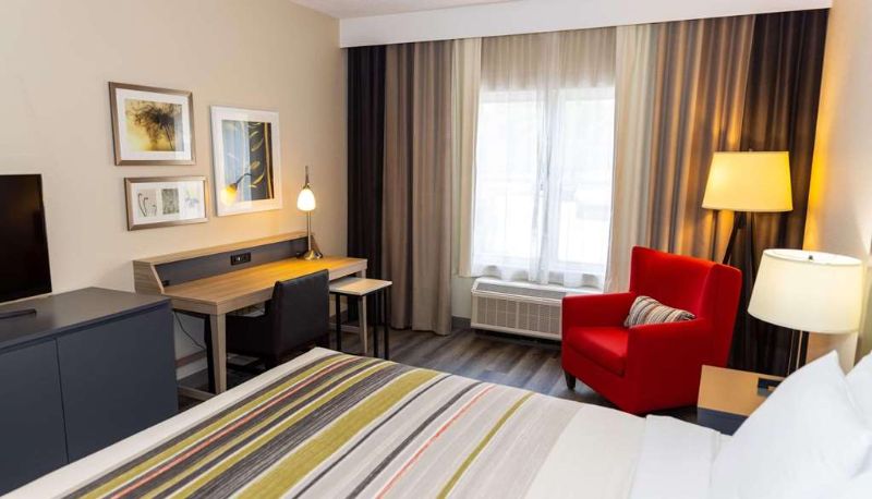 Zimmer - Country Inn & Suites by Radisson Lehighton-Jim Thorpe PA