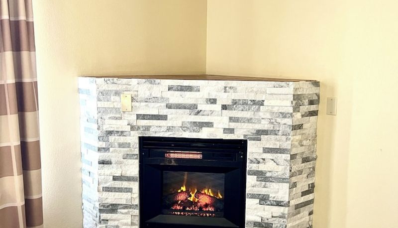 Standard room - Quality Inn & Suites East Troy I-43