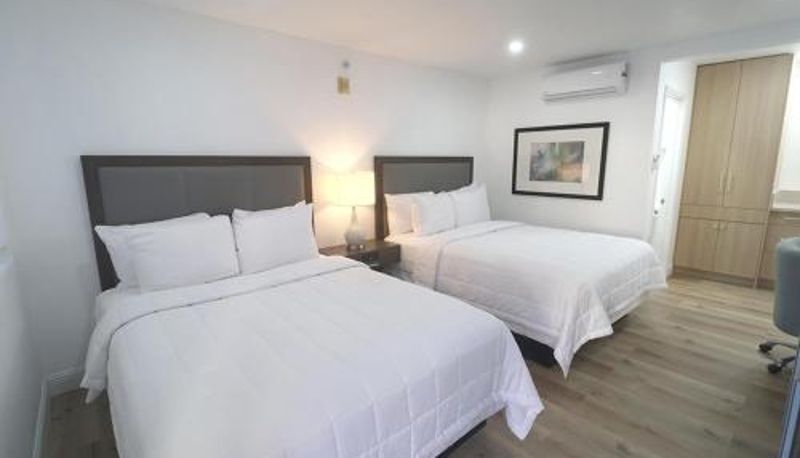 ファミリールーム - Lamplighter Inn & Suites