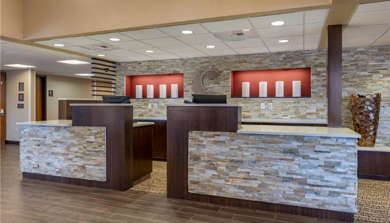 Lobby - Comfort Inn & Suites Gateway to Glacier National Park