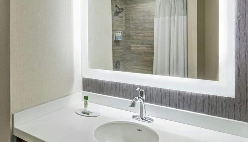 Camera - Courtyard by Marriott Boston Downtown
