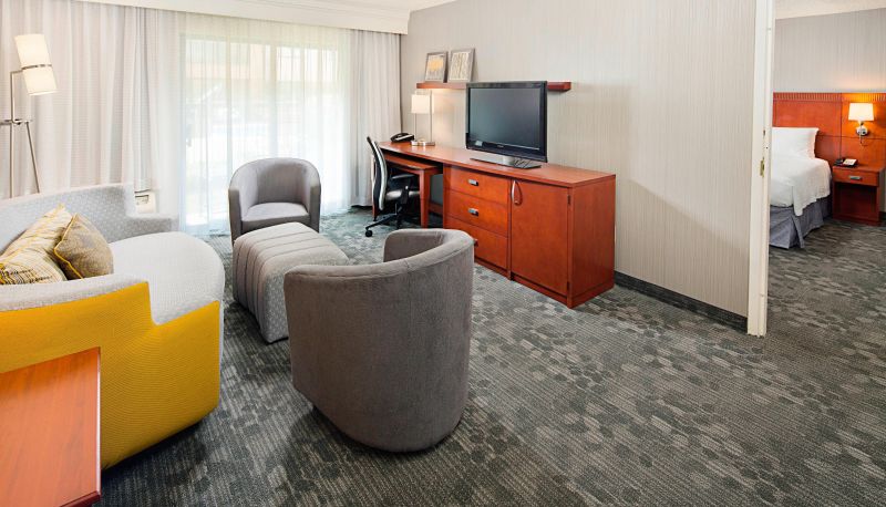 Zimmer - Courtyard by Marriott Durham Near Duke University Downtown