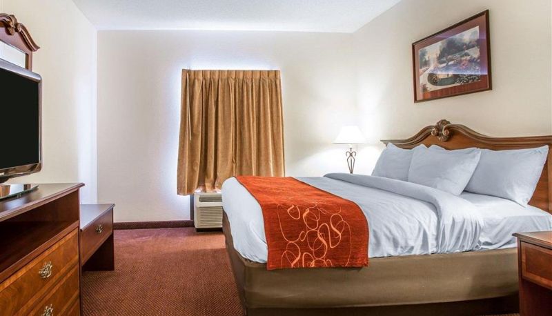 Suite - Comfort Suites Jefferson City