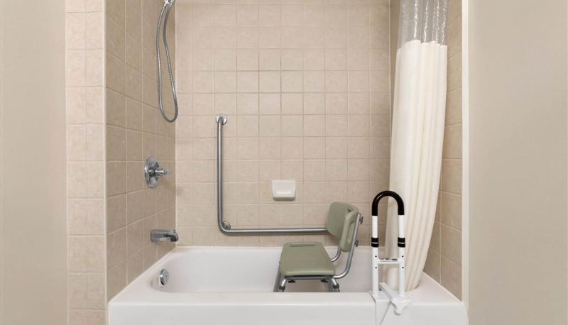 Habitación - Days Inn by Wyndham Ottawa Airport