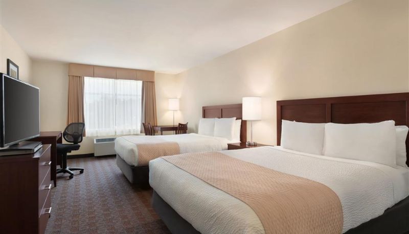 Habitación - Days Inn by Wyndham Ottawa Airport