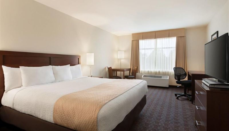 Habitación - Days Inn by Wyndham Ottawa Airport