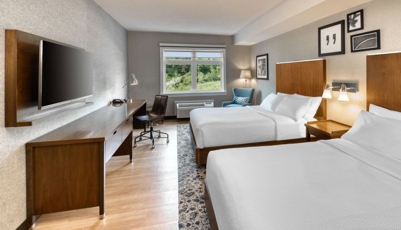 Zimmer - Four Points by Sheraton Barrie