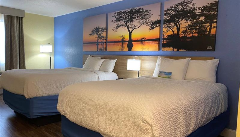 Camera - Days Inn by Wyndham Fordyce