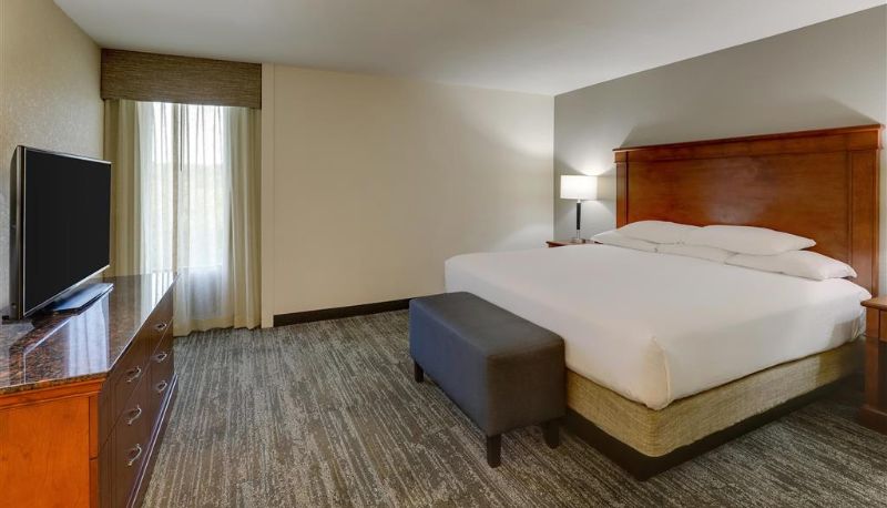 Zimmer - Drury Inn and Suites Atlanta Marietta