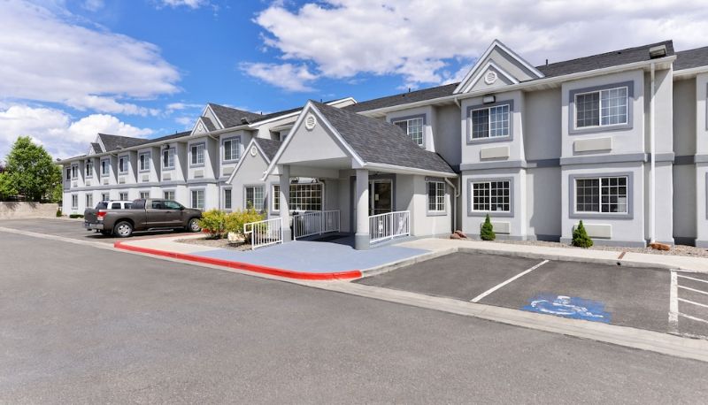 Info - Quality Inn & Suites Elko