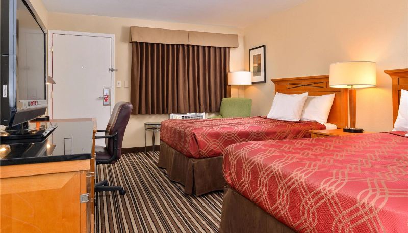 Room - Econo Lodge Kennewick Tri-Cities