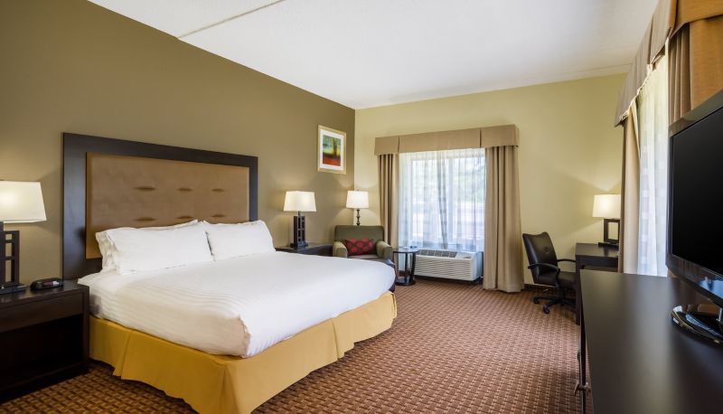 Zimmer - Holiday Inn Express & Suites NORTH EAST by IHG