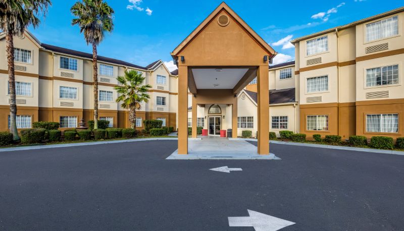 Informacje - Red Roof PLUS+ & Suites Savannah - I-95