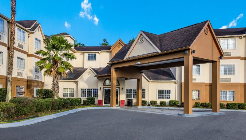 Informacje - Red Roof PLUS+ & Suites Savannah - I-95