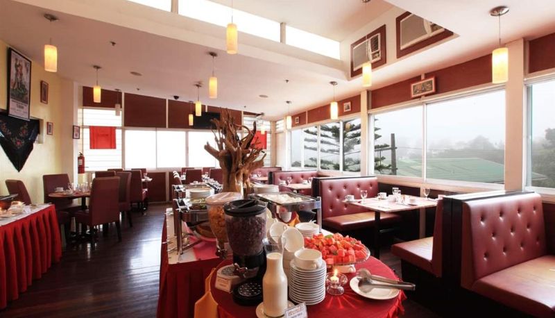 Restaurant - Microtel by Wyndham Baguio