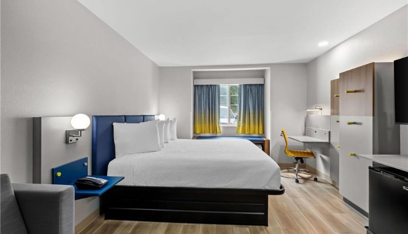 Zimmer - Microtel Inn & Suites by Wyndham Norcross