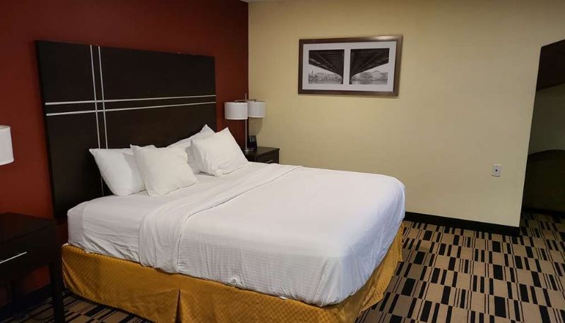 Camera - Best Western Shippensburg Hotel