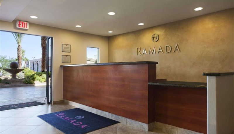 Lobby - Ramada by Wyndham Tempe/At Arizona Mills Mall