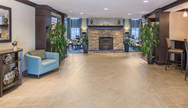 Hal - Sonesta ES Suites Atlanta - Perimeter Center