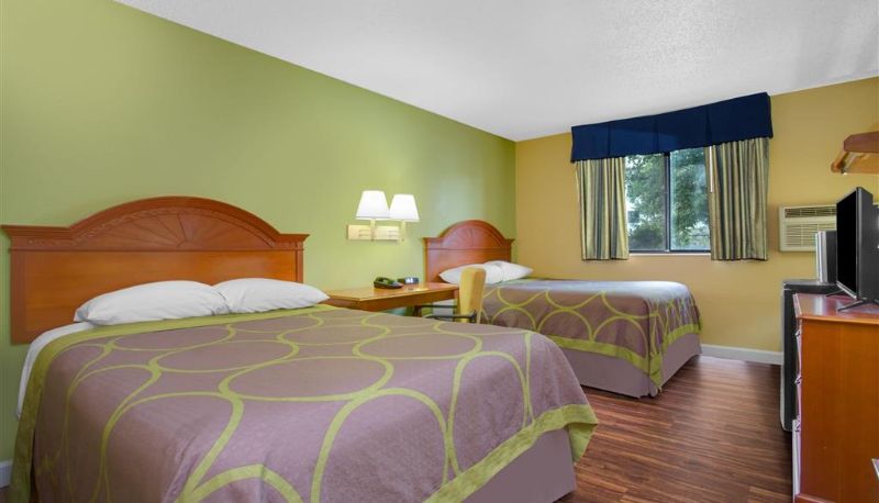 Chambre - Super 8 by Wyndham Gainesville I-75 Hospital/University Area