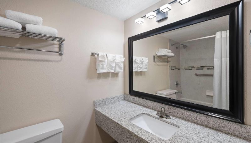 Kamer - Super 8 by Wyndham Lake City