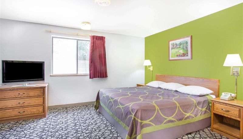 Zimmer - Super 8 by Wyndham Richmond/Broad Street