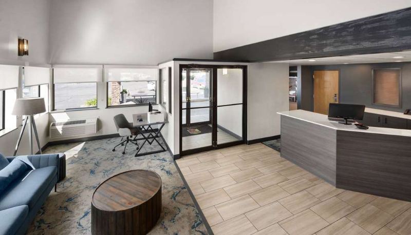 Lobby - Super 8 by Wyndham Columbus