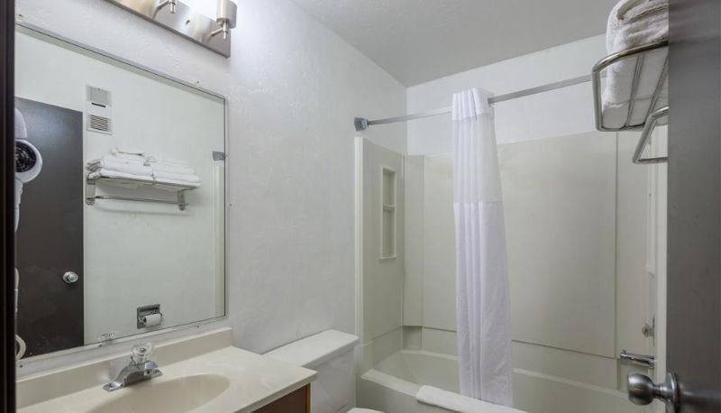 Camera - Quality Inn Moses Lake
