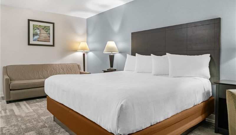 Room - Best Western Lakewinds