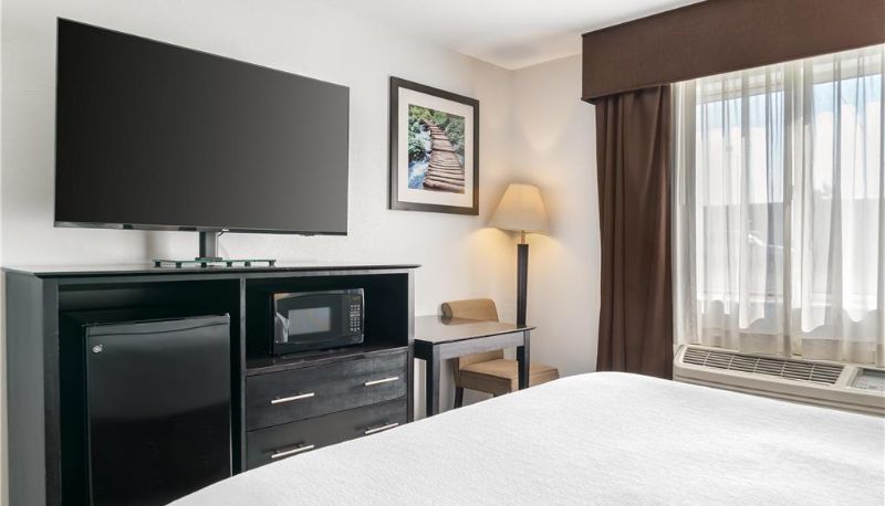 Room - Best Western Lakewinds