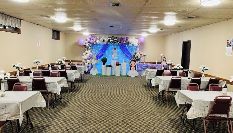 Meetingzimmer - Hometown Inn & Suites