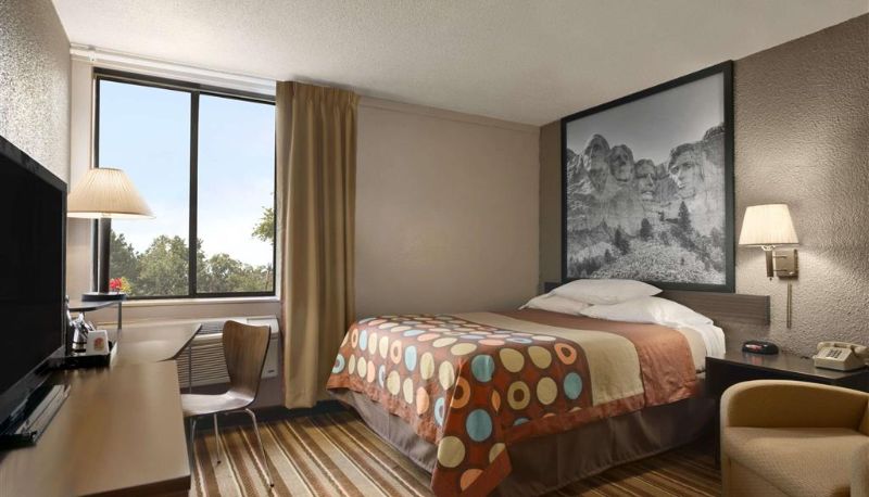 Zimmer - Super 8 by Wyndham Redfield
