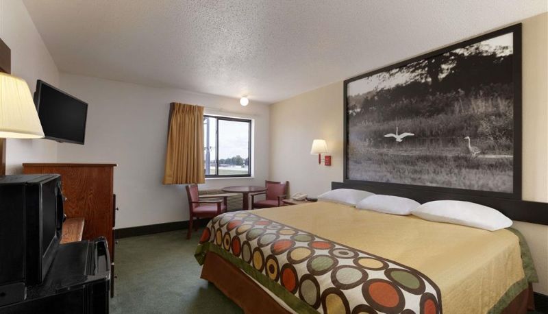 Zimmer - Super 8 by Wyndham Bowling Green
