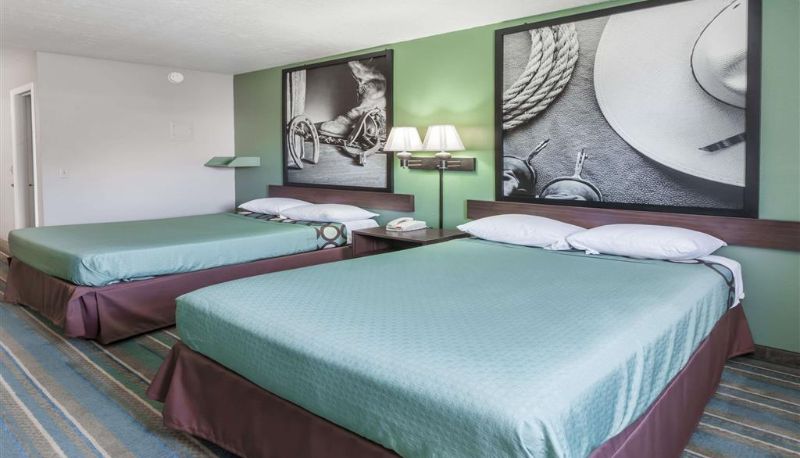 Zimmer - Super 8 by Wyndham Chickasha