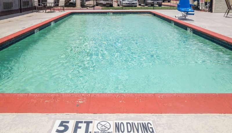 Piscine - Motel 6 Dallas - Mesquite