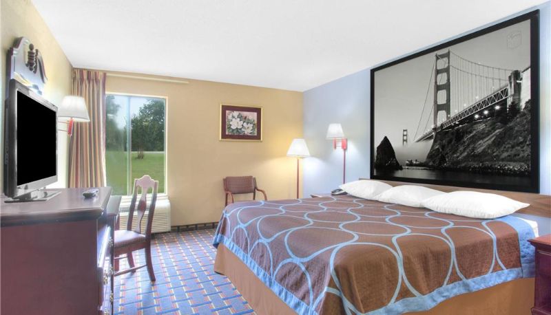 Zimmer - Super 8 by Wyndham Booneville