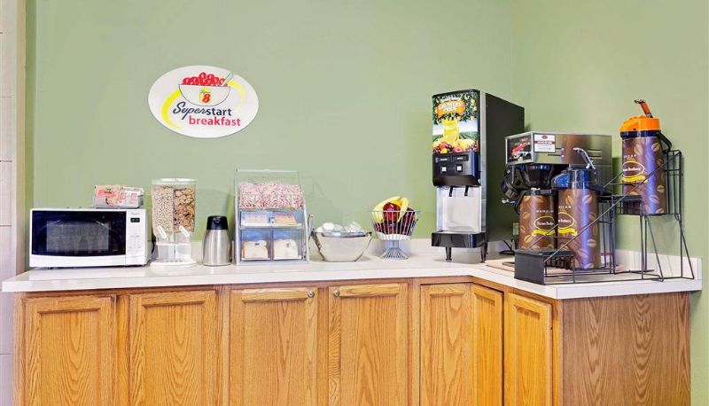 Innenbreich - Super 8 by Wyndham Cut Bank