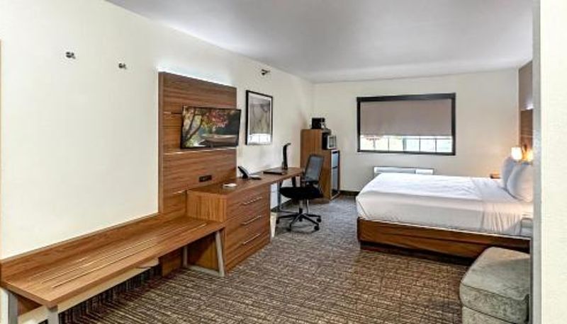 客室 - Estherville Hotel & Suites