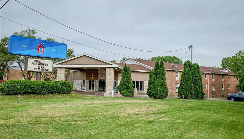 Buitenaanzicht - IL Motel 6 Rockford