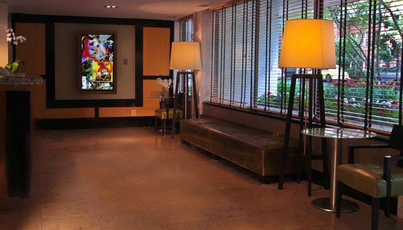 Hall - The River Inn