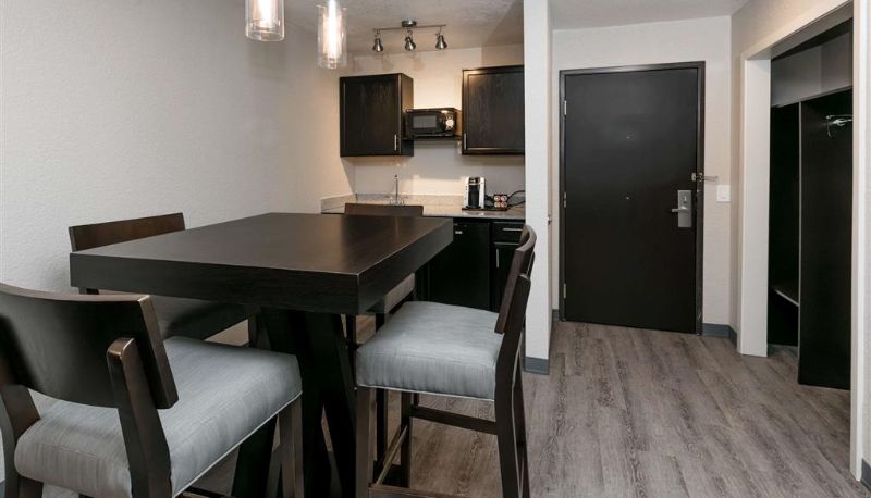 Zimmer - Wingate by Wyndham Dallas Love Field