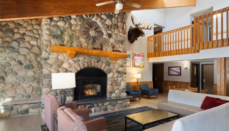Hall - AmericInn by Wyndham Tofte Near Lake Superior