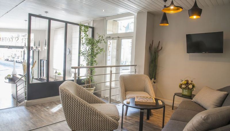 Hall - Saint Gothard Nice