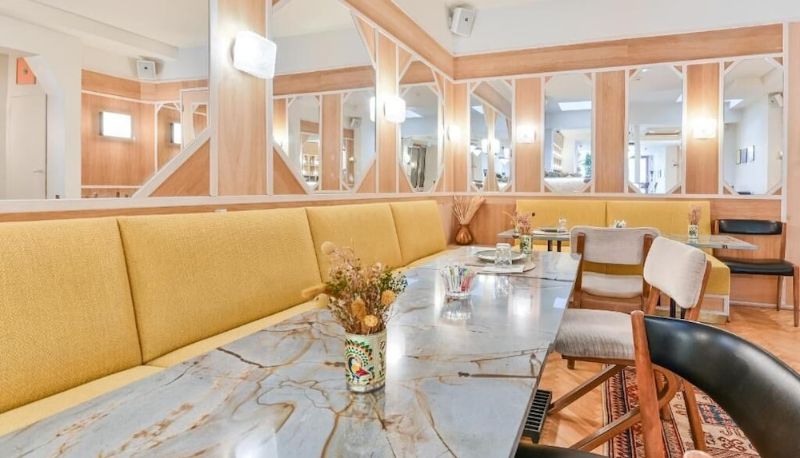Resepsiyon - Hôtel Habituel