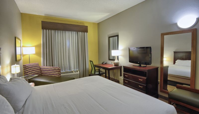 Camera - Holiday Inn Express & Suites PELL CITY by IHG